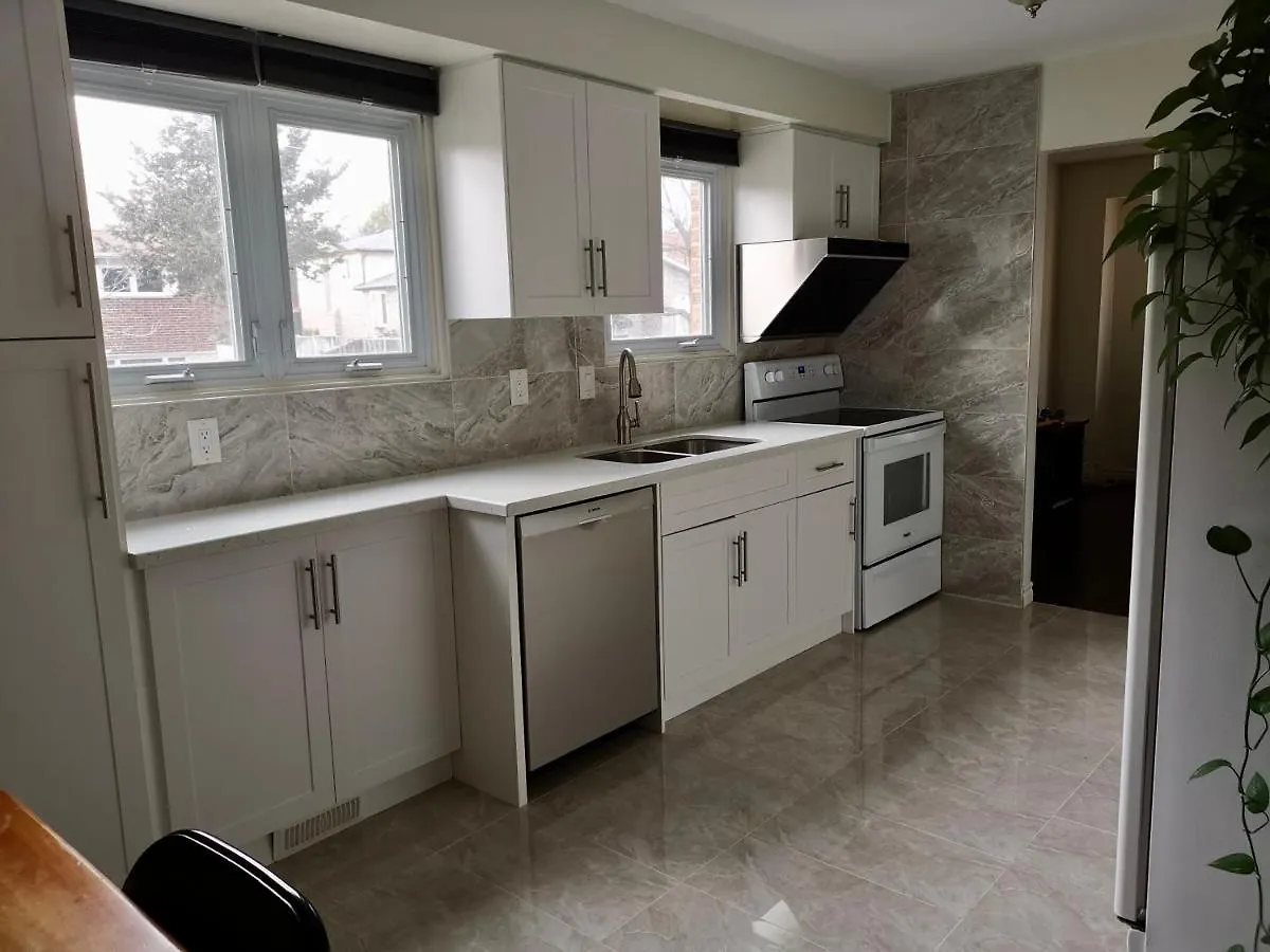 Private Rooms In House In North York Shared Kitchen Toronto 0*,  Canada
