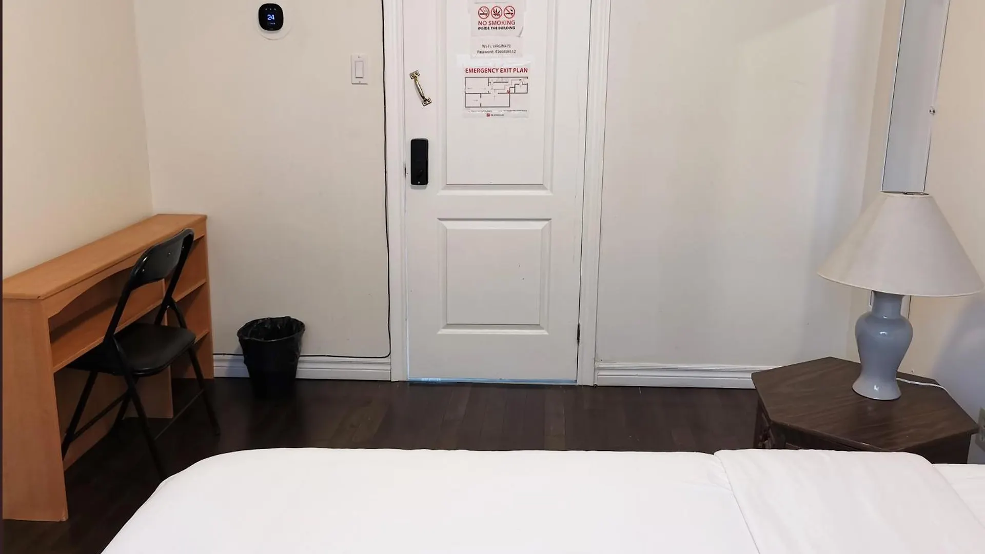 Guest house Private Rooms In House In North York Shared Kitchen Toronto Canada